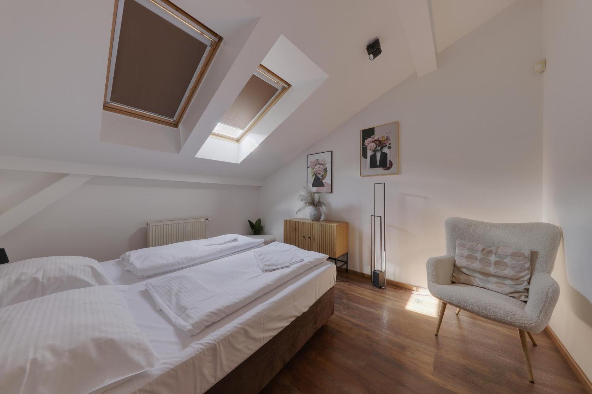 Aneri Apartment Old Town Bratislava Extérieur photo