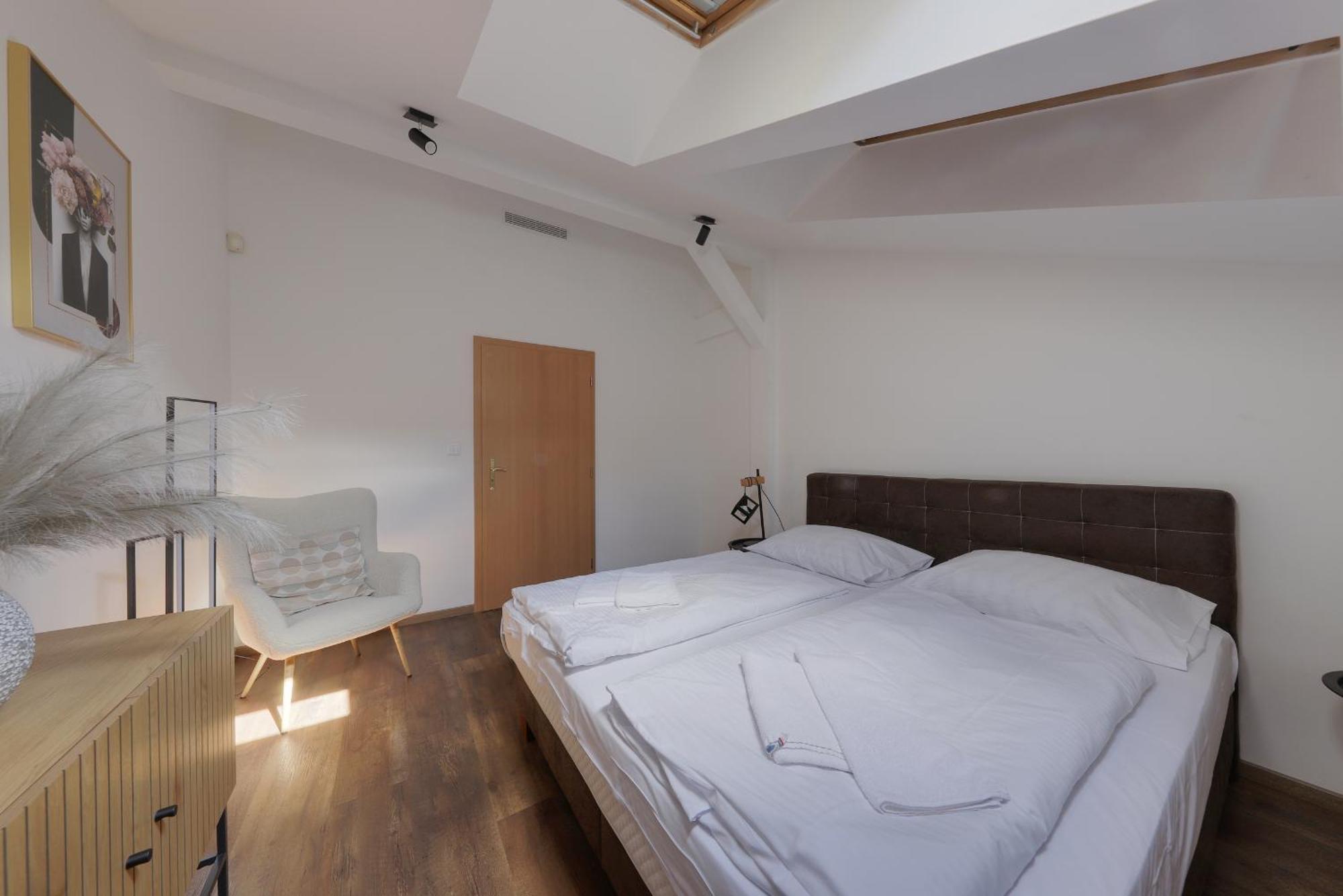 Aneri Apartment Old Town Bratislava Extérieur photo