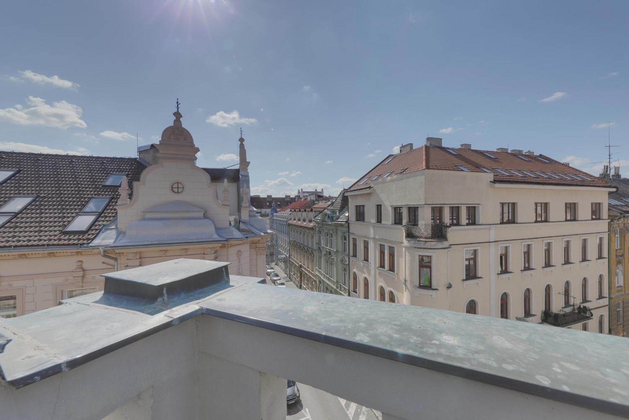 Aneri Apartment Old Town Bratislava Extérieur photo