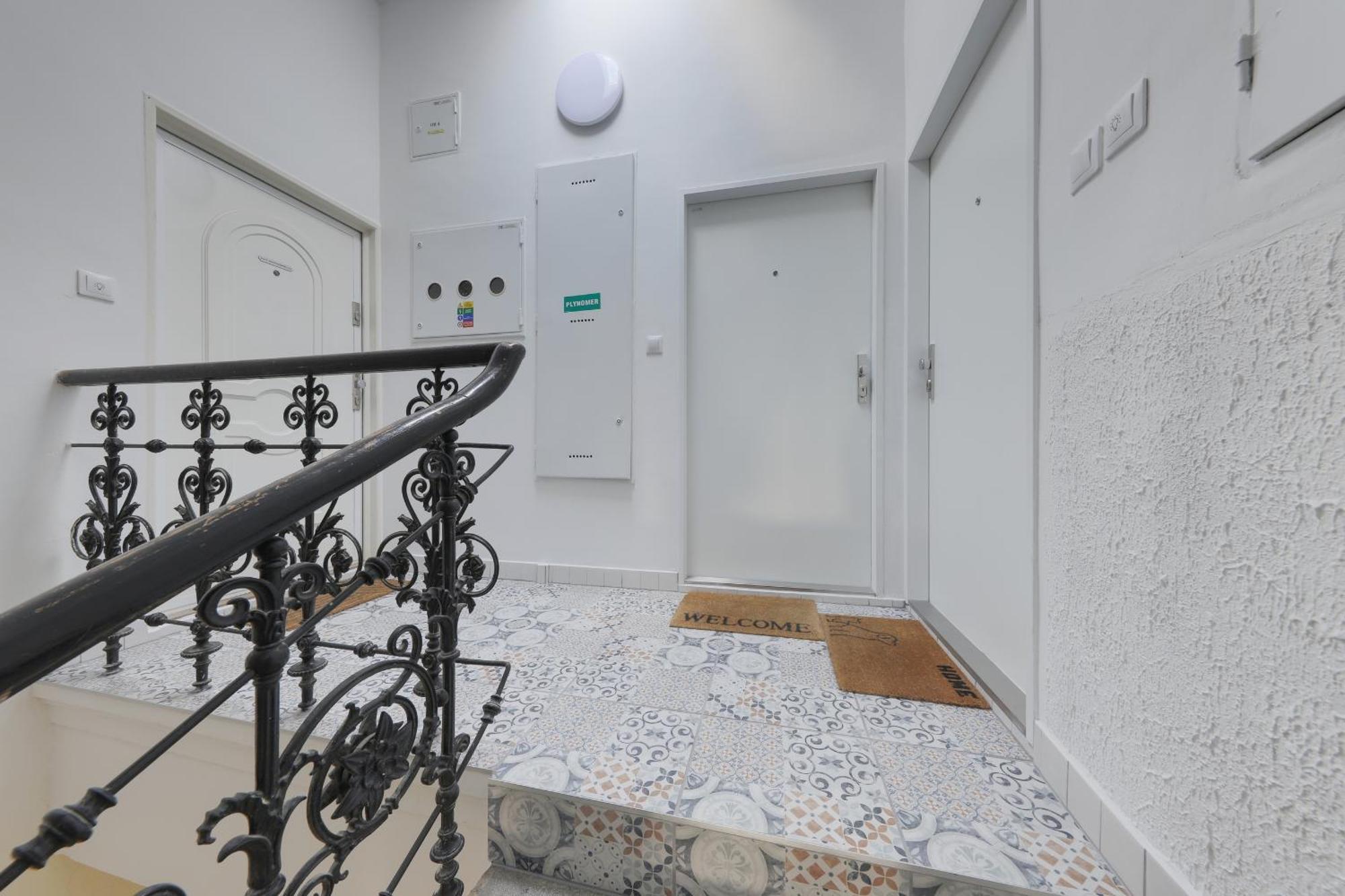 Aneri Apartment Old Town Bratislava Extérieur photo